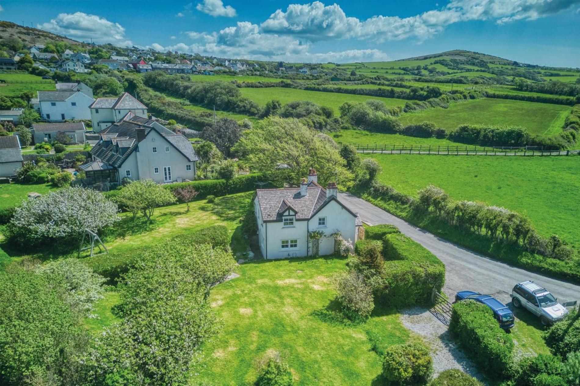 Dollars Cottage - 4 Bedroom Cottage - Llangennith Exteriér fotografie